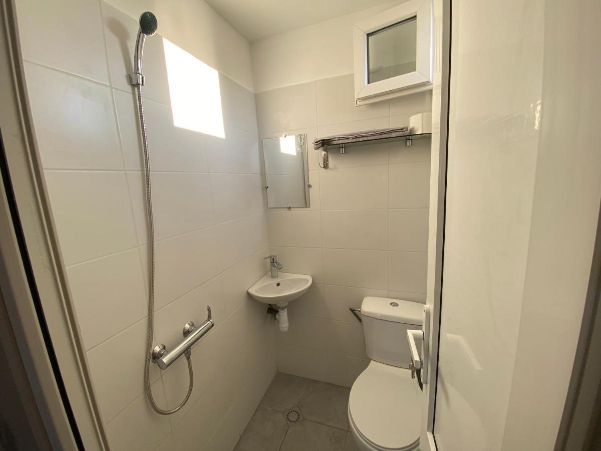 Bed and Breakfast Maison Ok Riba Aeroport Merignac Номер фото